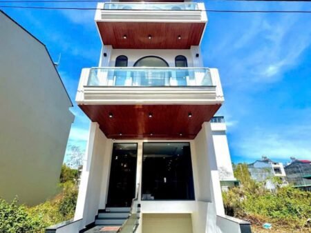 Nhà Phố 4 Tầng KQH Phạm Hồng Thái Đà Lạt 87,7m² 5PN - 16.9 Tỷ