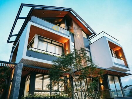 Villa 4 Tầng View Đẹp Tại Vạn Thành, Đà Lạt – 250m² Full Thổ - 19.5 Tỷ