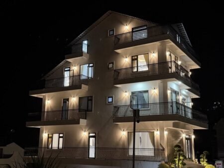 Villa 2 Mặt Tiền An Sơn Đà Lạt – Diện Tích 312m2, 9PN, Giá 29 Tỷ