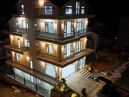 Villa 2 Mặt Tiền An Sơn Đà Lạt – Diện Tích 312m2, 9PN, Giá 29 Tỷ