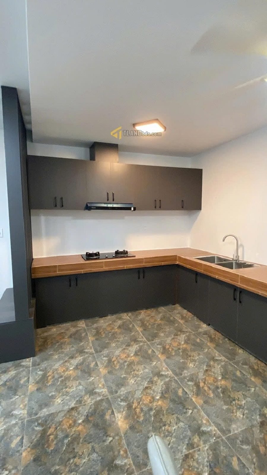 Nhà mới 2 tầng hẻm Đào Duy Từ P4 Đà Lạt - 42.92 m² - 3PN - 4 tỷ Nhà mới 2 tầng hẻm Đào Duy Từ P4 Đà Lạt - 42.92 m² - 3PN - 4 tỷ