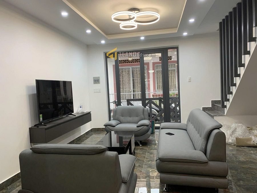 Nhà mới 2 tầng hẻm Đào Duy Từ P4 Đà Lạt - 42.92 m² - 3PN - 4 tỷ Nhà mới 2 tầng hẻm Đào Duy Từ P4 Đà Lạt - 42.92 m² - 3PN - 4 tỷ