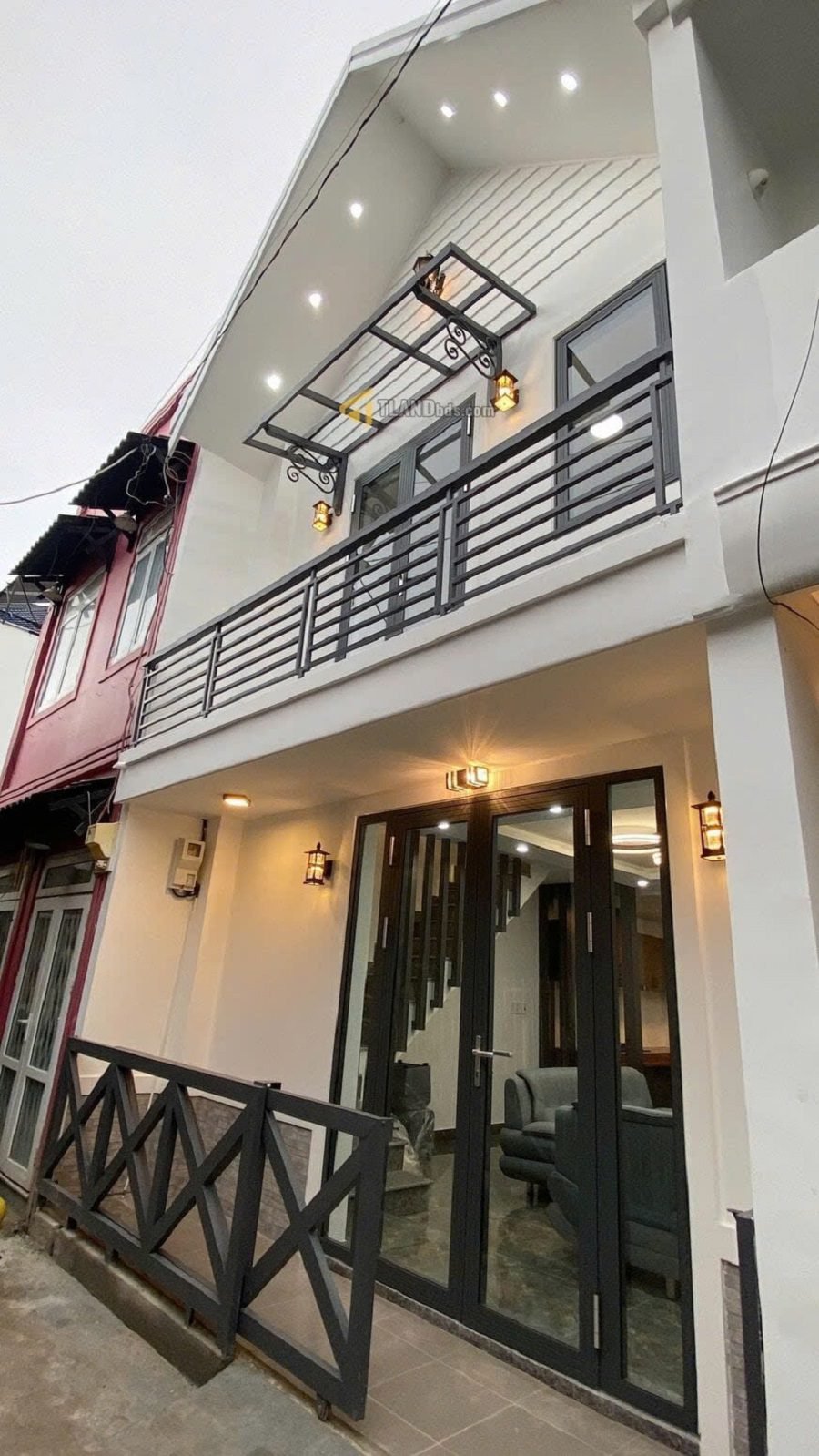 Nhà mới 2 tầng hẻm Đào Duy Từ P4 Đà Lạt - 42.92 m² - 3PN - 4 tỷ Nhà mới 2 tầng hẻm Đào Duy Từ P4 Đà Lạt - 42.92 m² - 3PN - 4 tỷ