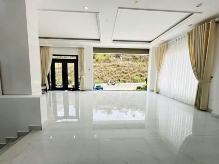 Villa 2 Mặt Tiền An Sơn Đà Lạt – Diện Tích 312m2, 9PN, Giá 29 Tỷ
