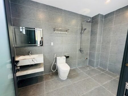 Villa 2 Mặt Tiền An Sơn Đà Lạt – Diện Tích 312m2, 9PN, Giá 29 Tỷ