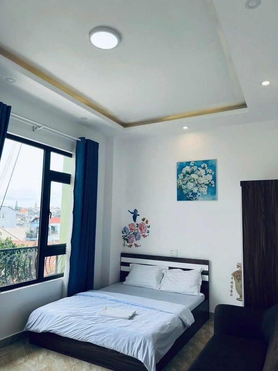 Khách sạn 4 tầng hẻm oto Đào Duy Từ P Xuân Hương (P4 cũ) Đà Lạt - 147 m² -13.5 tỷ Khách sạn 4 tầng hẻm oto Đào Duy Từ P Xuân Hương (P4 cũ) Đà Lạt - 147 m² -13.5 tỷ
