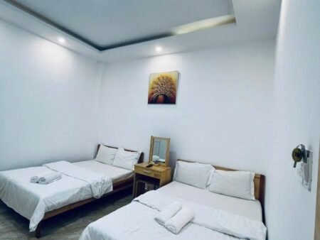 Khách sạn 4 tầng hẻm oto Đào Duy Từ P Xuân Hương (P4 cũ) Đà Lạt - 147 m² -13.5 tỷ