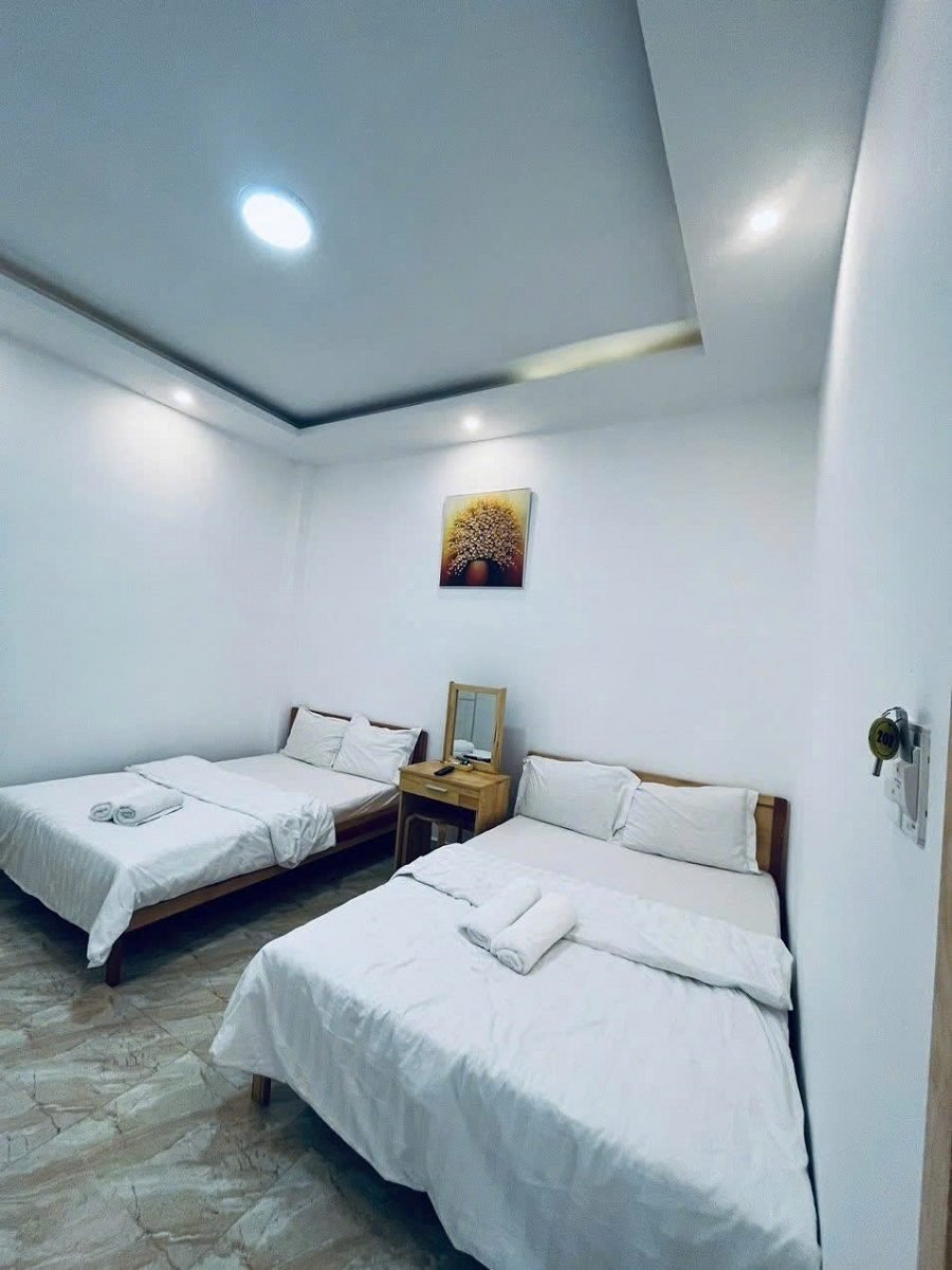 Khách sạn 4 tầng hẻm oto Đào Duy Từ P Xuân Hương (P4 cũ) Đà Lạt - 147 m² -13.5 tỷ Khách sạn 4 tầng hẻm oto Đào Duy Từ P Xuân Hương (P4 cũ) Đà Lạt - 147 m² -13.5 tỷ
