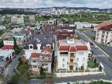 VILLA 5 tầng MẶT TIỀN Trần Nhân Tông P8 Đà Lạt - 335m2 - 55 tỷ