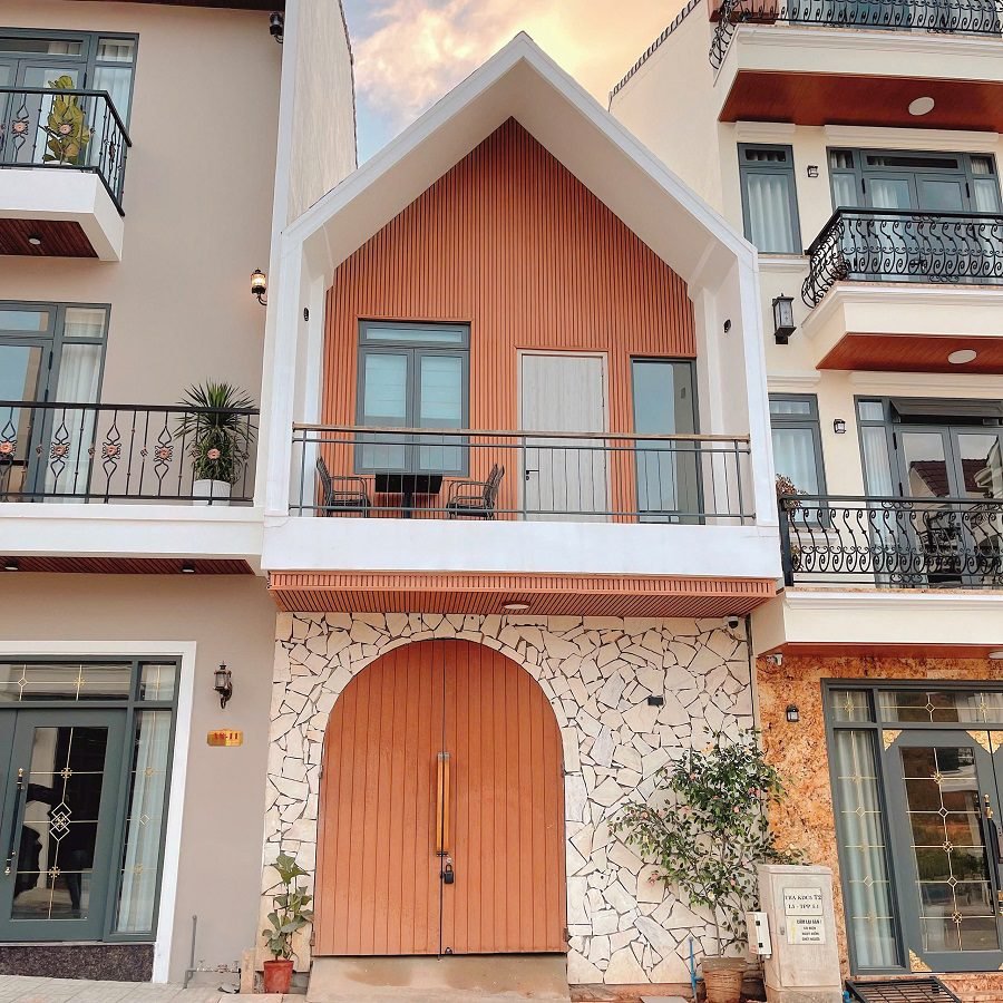 Nhà Phố 2 tầng KDC An Sơn Đà Lạt – Giá Giảm Còn 6.6 Tỷ Nhà Phố 2 tầng KDC An Sơn Đà Lạt – Giá Giảm Còn 6.6 Tỷ