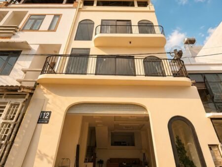 Homestay 4 tầng Đẹp KQH Thái Lâm P. Xuân Hương Đà Lạt - 8.5 tỷ