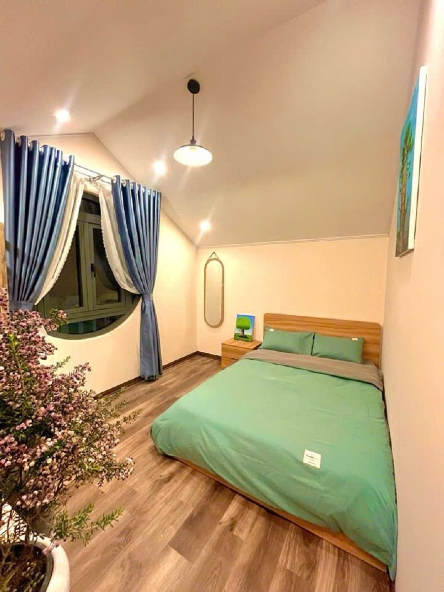 Khách sạn 4 tầng mới tinh KQH Mạc Đỉnh Chi P4 Đà Lạt - 68m² - 11PN - 12 Tỷ Khách sạn 4 tầng mới tinh KQH Mạc Đỉnh Chi P4 Đà Lạt - 68m² - 11PN - 12 Tỷ