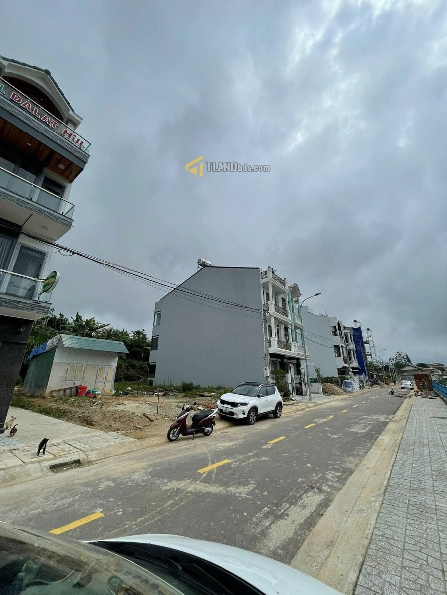 Nhà 4 tầng Hai Mặt Tiền KQH Phạm Hồng Thái P10 Đà Lạt – 90m² - 14.5 Tỷ Nhà 4 tầng Hai Mặt Tiền KQH Phạm Hồng Thái P10 Đà Lạt – 90m² - 14.5 Tỷ
