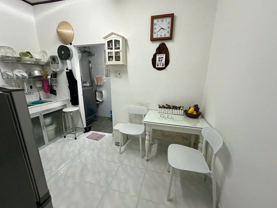 Nhà Cấp 4 Hẻm Xe Máy Trần Phú P4 Đà Lạt cách chợ đêm 800m - 3.5 tỷ Nhà Cấp 4 Hẻm Xe Máy Trần Phú P4 Đà Lạt cách chợ đêm 800m - 3.5 tỷ