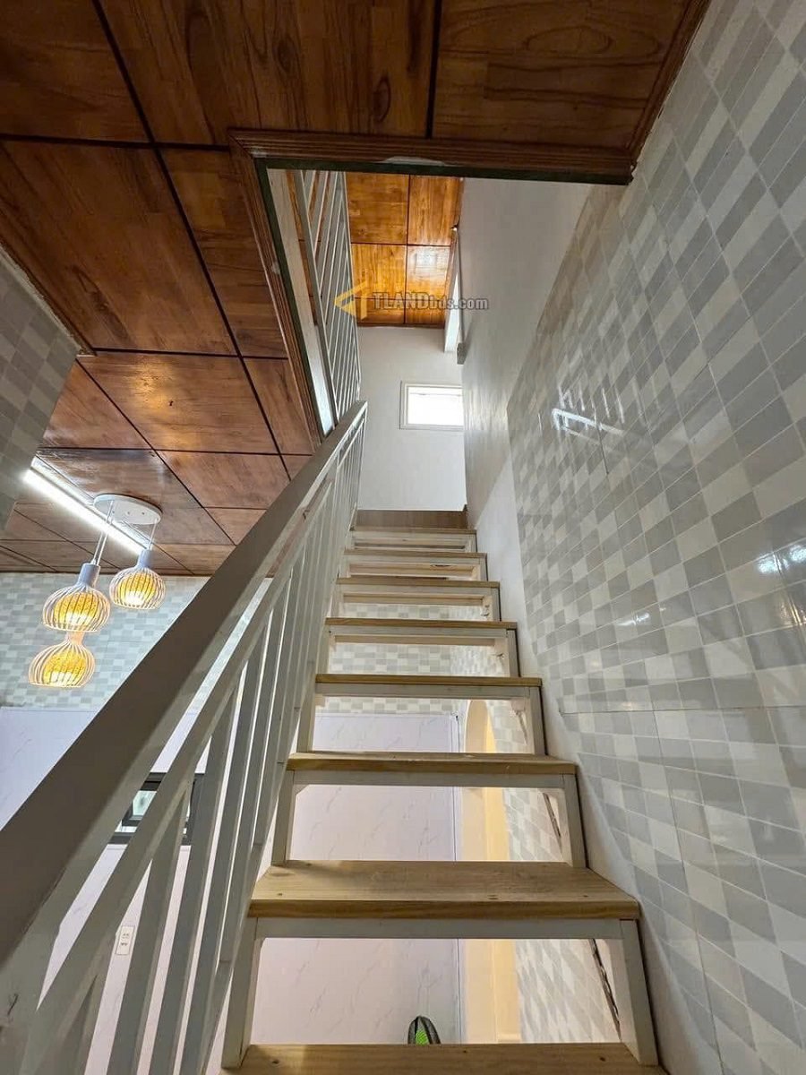 Nhà 3 Tầng Hẻm nhỏ Hoàng Văn Thụ P5 Đà Lạt – 33.88m² Giá 3.2 Tỷ Nhà 3 Tầng Hẻm nhỏ Hoàng Văn Thụ P5 Đà Lạt – 33.88m² Giá 3.2 Tỷ