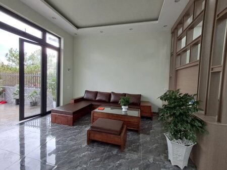 Nhà Mới 2 tầng Xây Đẹp Giá Rẻ P7 Đà Lạt - 90m2 - 2.5 tỷ