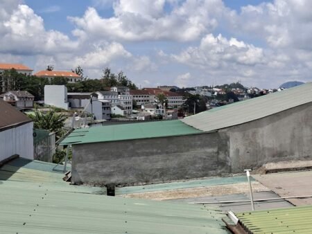 Nhà Sân Vườn Tô Hiệu P. Langbiang Đà Lạt - 3 Phòng Ngủ -2.2 Tỷ Vi bằng
