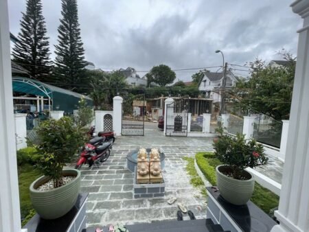 Villa 4 tầng Mặt Tiền Trần Quang Khải P8 Đà Lạt - 289m2 - 29.7 Tỷ