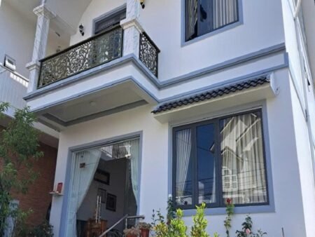 Villa 3 tầng hẻm oto Nam Hồ P11 cũ Đà Lạt - 317m2 - 16 tỷ