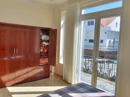 Cặp biệt thự hẻm oto Nam Hồ P11 Đà Lạt - 200 m2 - 11.5 tỷ