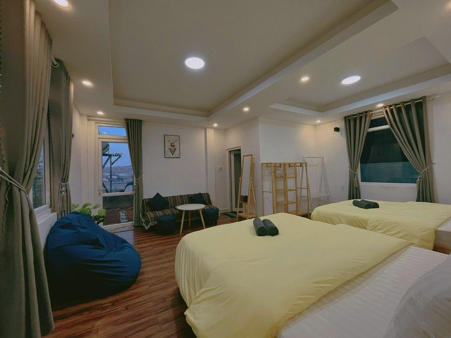 Villa 2 tầng hẻm oto Trịnh Hoài Đức P11 cũ Đà Lạt - 8.5 tỷ Villa 2 tầng hẻm oto Trịnh Hoài Đức P11 cũ Đà Lạt - 8.5 tỷ