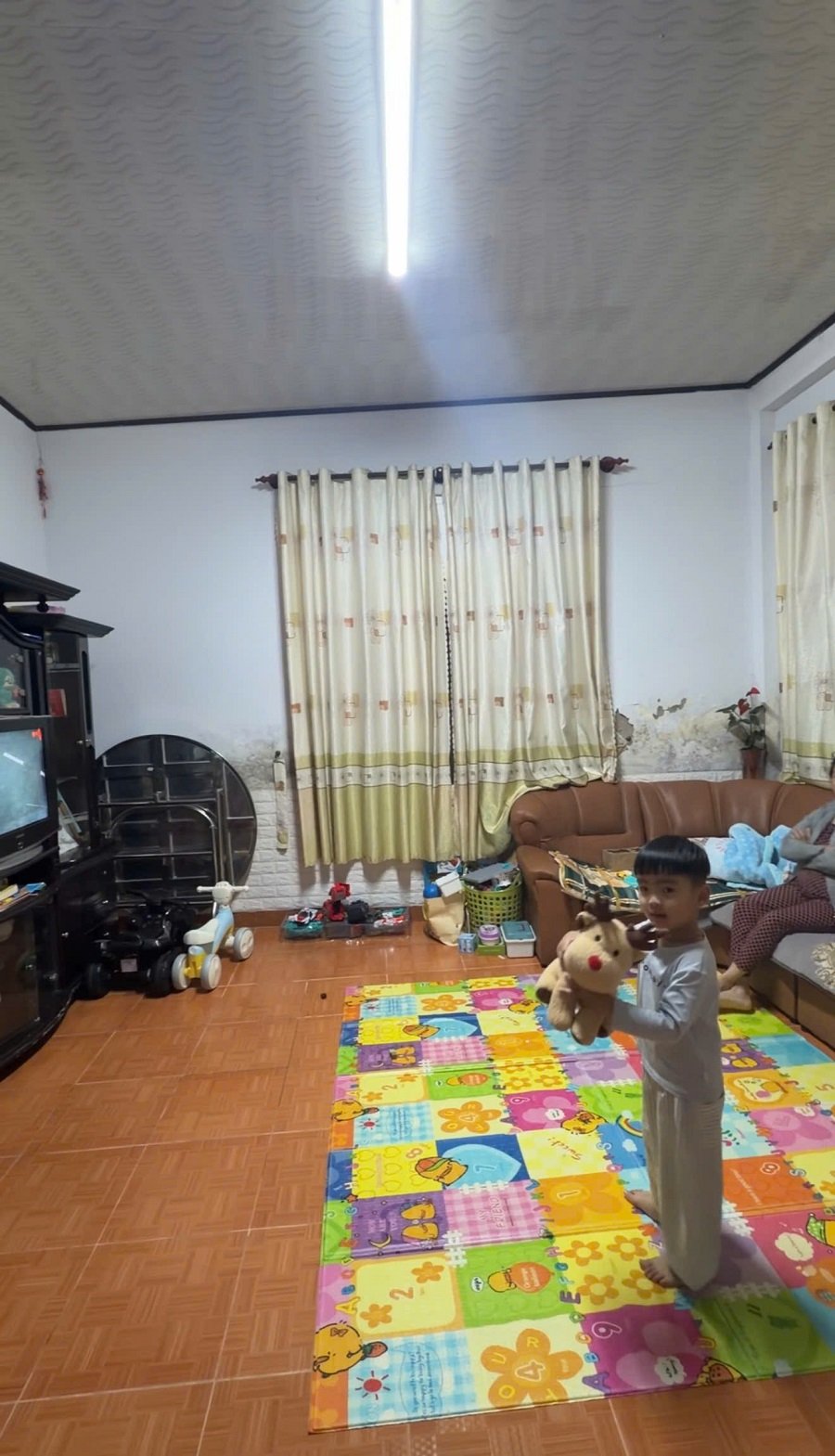Nhà Cấp 4 mặt tiền Sào Nam Phường 11 cũ Đà Lạt - 280 m2 - 8.5 tỷ Nhà Cấp 4 mặt tiền Sào Nam Phường 11 cũ Đà Lạt - 280 m2 - 8.5 tỷ