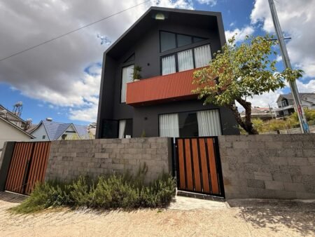 Villa 2 tầng hẻm oto mới hoàn thiện Nam Hồ P11 Đà Lạt - 200 m2 - 13.9 tỷ