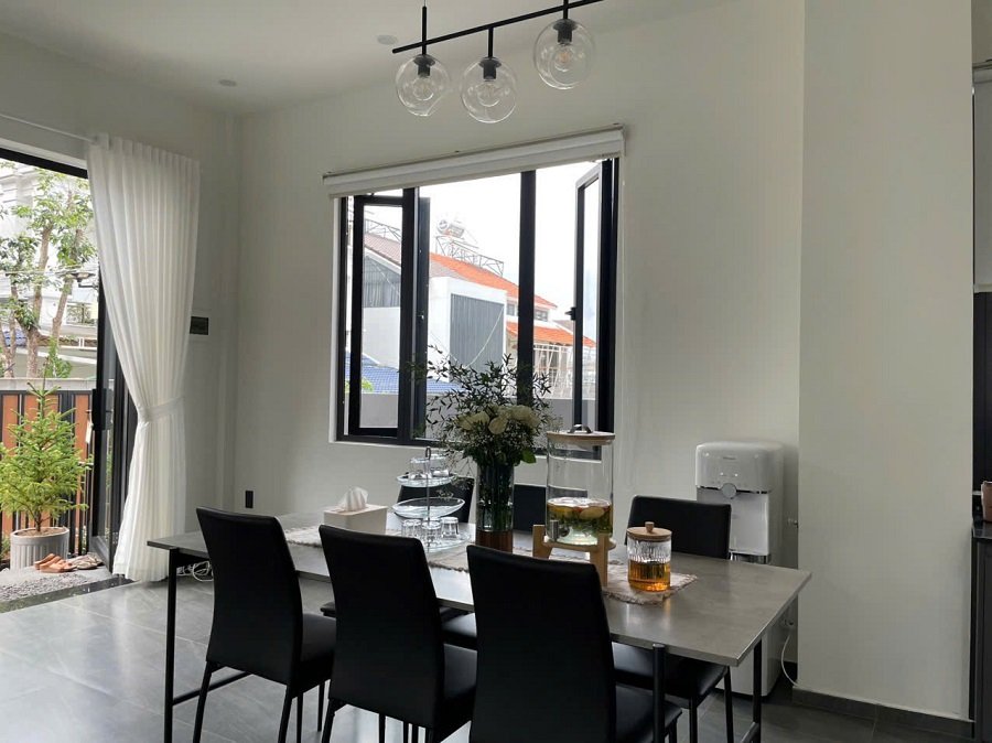 Villa 2 tầng hẻm oto mới hoàn thiện Nam Hồ P11 Đà Lạt - 200 m2 - 13.9 tỷ Villa 2 tầng hẻm oto mới hoàn thiện Nam Hồ P11 Đà Lạt - 200 m2 - 13.9 tỷ