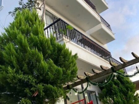 Villa 4 tầng hẻm oto Trịnh Hoài Đức khu biệt thự Nam Hồ P11 Đà Lạt
