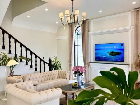 Villa mới 4 tầng hẻm oto Trịnh Hoài Đức P11 cũ Đà Lạt - 304,1 m2 - 20.5 tỷ