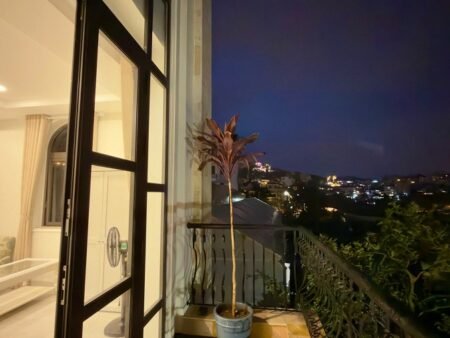 Villa mới 4 tầng hẻm oto Trịnh Hoài Đức P11 cũ Đà Lạt - 304,1 m2 - 20.5 tỷ