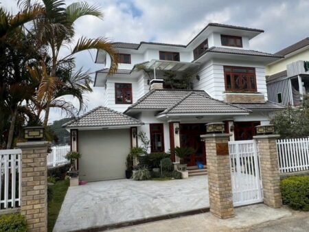 Villa 3 tầng view đẹp cửa ngỏ Đặng Thái Thân P3 Đà Lạt - 287m2 - 37.5 tỷ