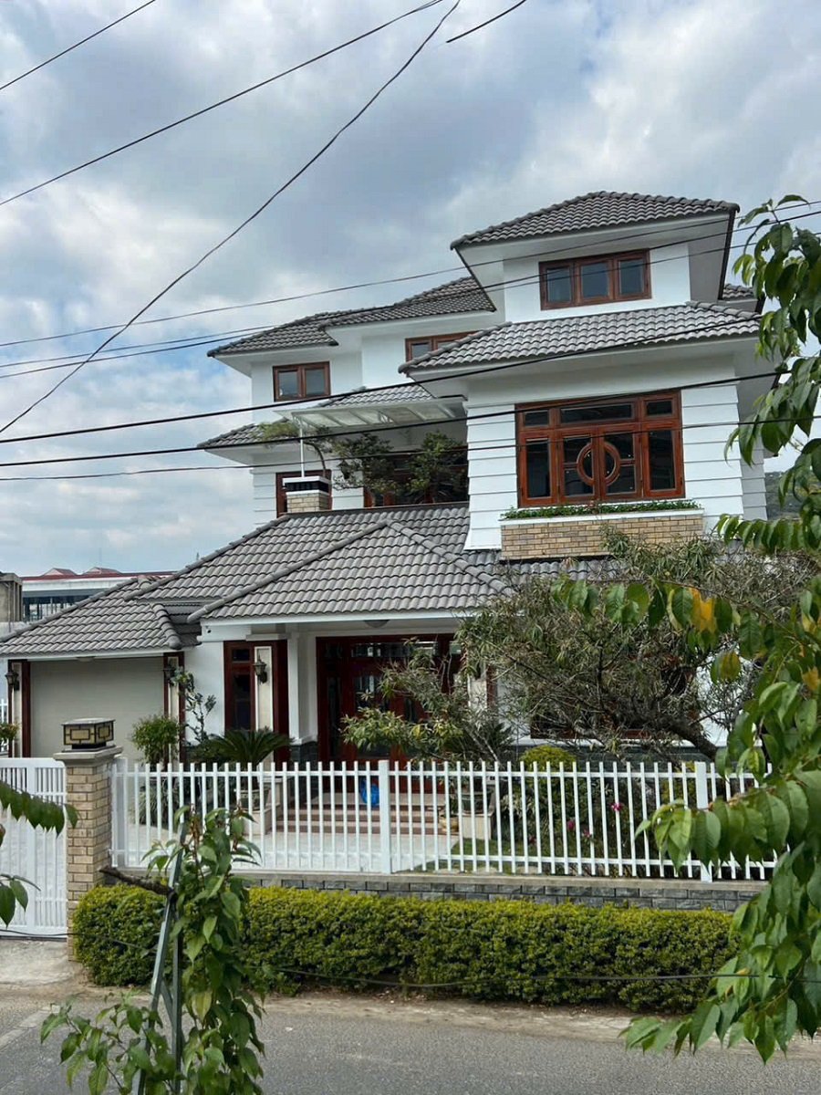 Villa 3 tầng view đẹp cửa ngỏ Đặng Thái Thân P3 Đà Lạt - 287m2 - 37.5 tỷ Villa 3 tầng view đẹp cửa ngỏ Đặng Thái Thân P3 Đà Lạt - 287m2 - 37.5 tỷ