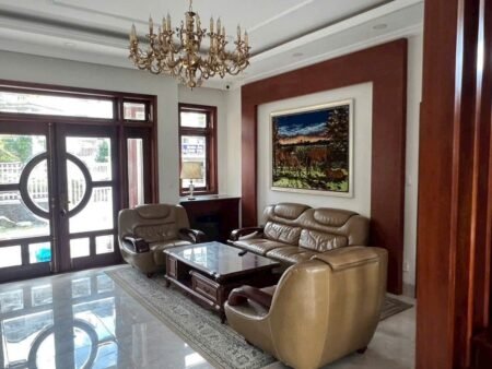 Villa 3 tầng view đẹp cửa ngỏ Đặng Thái Thân P3 Đà Lạt - 287m2 - 37.5 tỷ