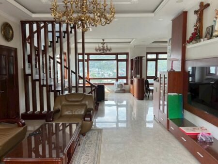 Villa 3 tầng view đẹp cửa ngỏ Đặng Thái Thân P3 Đà Lạt - 287m2 - 37.5 tỷ