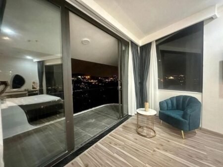 Khách sạn mặt tiền Đặng Thái Thân view thoáng Đà Lạt 300m2 - 65 tỷ