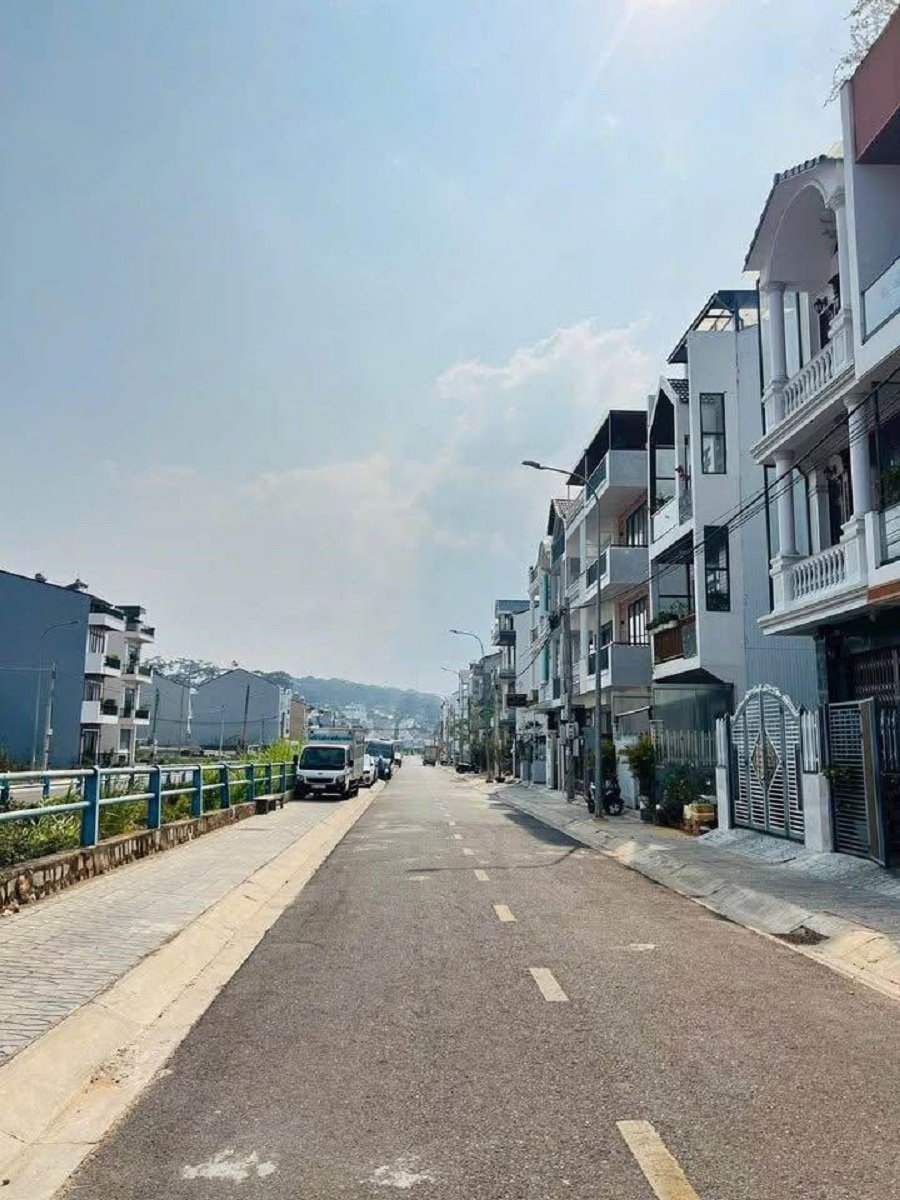 Lô Đất Lô BL-C1 KQH Phạm Hồng Thái Phường 10 Đà Lạt - 250.91m2 - 35 tỷ Lô Đất Lô BL-C1 KQH Phạm Hồng Thái Phường 10 Đà Lạt - 250.91m2 - 35 tỷ