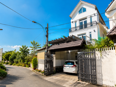Cặp biệt thự hẻm oto Nam Hồ P11 Đà Lạt - 200 m2 - 11.5 tỷ