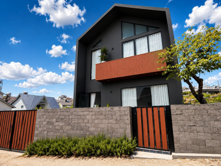 Villa 2 tầng hẻm oto mới hoàn thiện Nam Hồ P11 Đà Lạt - 200 m2 - 13.9 tỷ