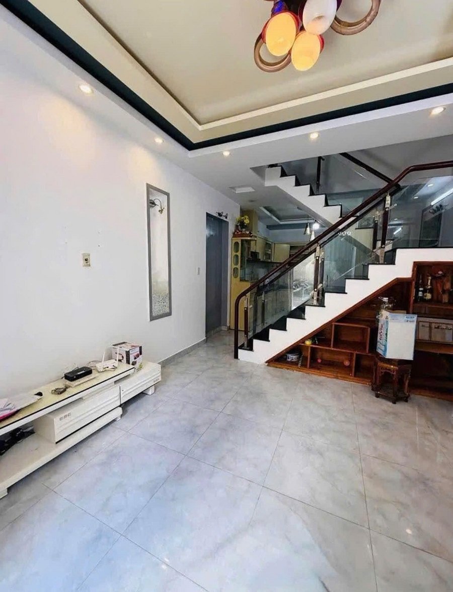 Nhà phố 3 tầng KQH Trần Anh Tông P8 Đà Lạt - 40,32 m2 - 5 tỷ Nhà phố 3 tầng KQH Trần Anh Tông P8 Đà Lạt - 40,32 m2 - 5 tỷ