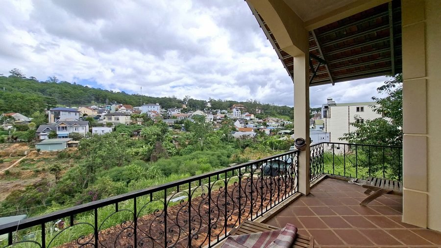 Villa 2 tầng hẻm oto Trần Thái Tông P9 cũ Đà Lạt - 268m2 - 17 tỷ Villa 2 tầng hẻm oto Trần Thái Tông P9 cũ Đà Lạt - 268m2 - 17 tỷ