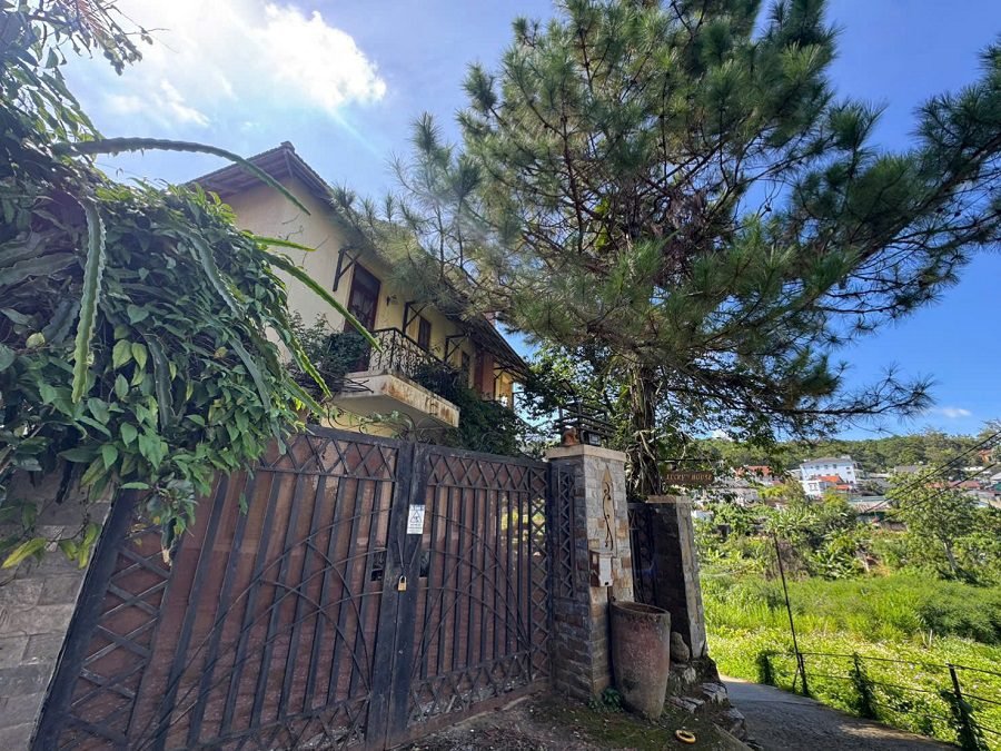 Villa 2 tầng hẻm oto Trần Thái Tông P9 cũ Đà Lạt - 268m2 - 17 tỷ Villa 2 tầng hẻm oto Trần Thái Tông P9 cũ Đà Lạt - 268m2 - 17 tỷ