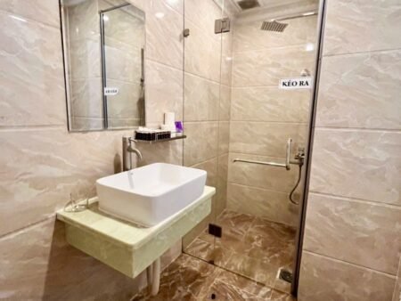 Khách Sạn 2MT Khu Hoà Bình Đà Lạt - 22 P, Có Thang Máy - Còn 27 Tỷ