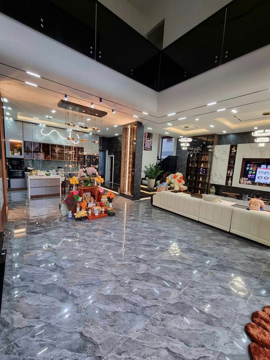 Villa 5 tầng khu bàn tay phật An Sơn Đà Lạt - 202m2 - giảm còn 18.9 tỷ Villa 5 tầng khu bàn tay phật An Sơn Đà Lạt - 202m2 - giảm còn 18.9 tỷ