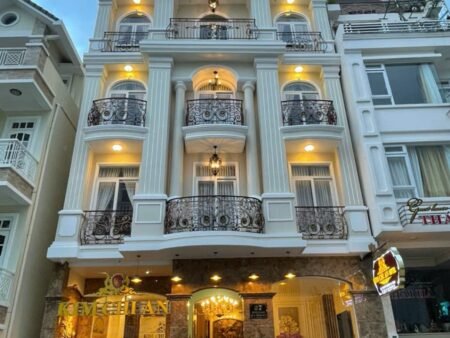 Khách Sạn 6 tầng KQH Golf Valley Đà Lạt - 185,3m2 - 22 Phòng Tiêu Chuẩn - 39 Tỷ